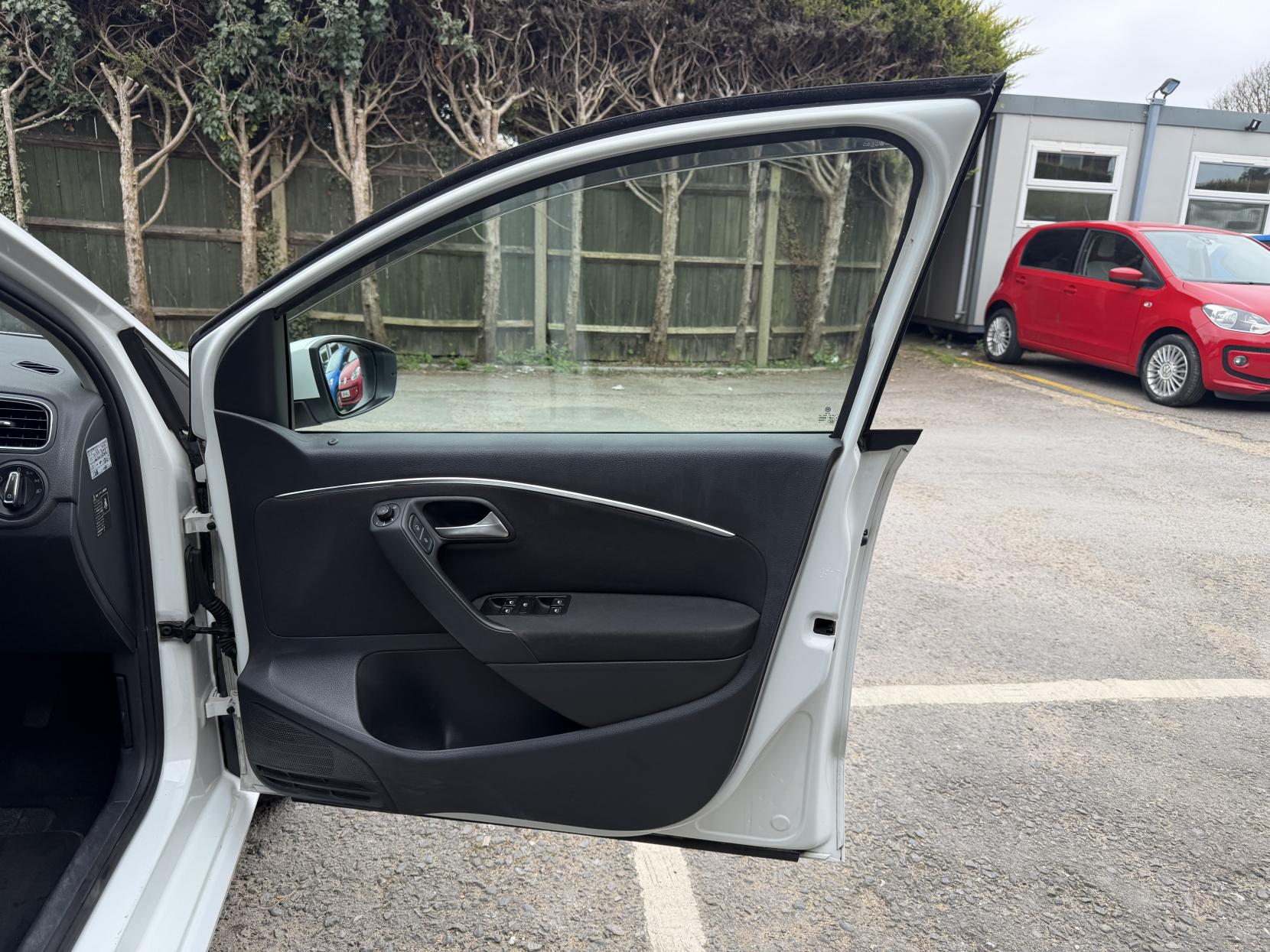 Volkswagen Polo 1.2 TSI BlueMotion Tech Match Hatchback 5dr Petrol DSG Euro 6 (s/s) (90 ps)