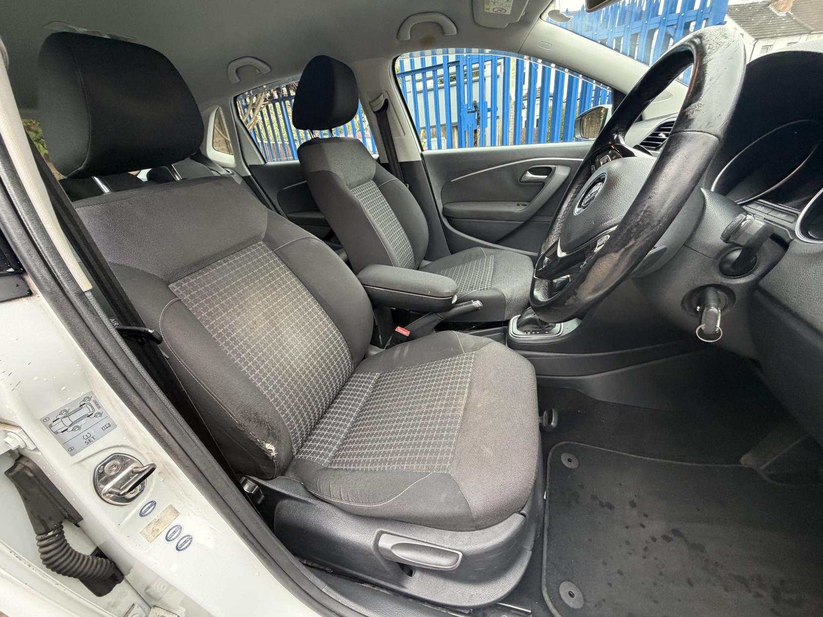 Volkswagen Polo 1.2 TSI BlueMotion Tech Match Hatchback 5dr Petrol DSG Euro 6 (s/s) (90 ps)