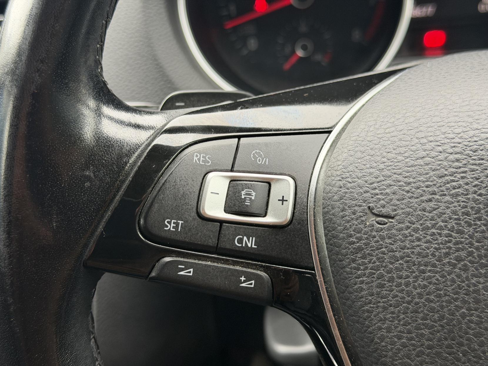 Volkswagen Polo 1.2 TSI BlueMotion Tech Match Hatchback 5dr Petrol DSG Euro 6 (s/s) (90 ps)