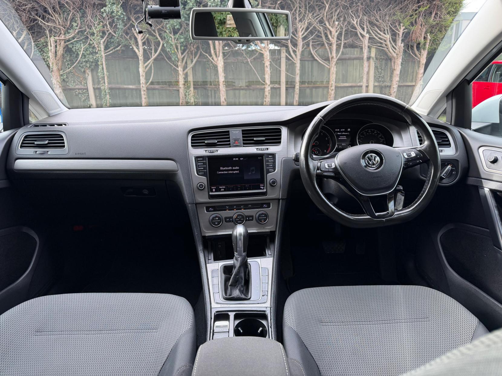 Volkswagen Golf 1.2 TSI BlueMotion Tech S Hatchback 5dr Petrol DSG Euro 5 (s/s) (105 ps)