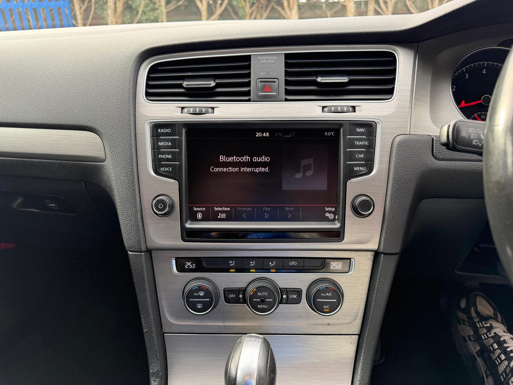 Volkswagen Golf 1.2 TSI BlueMotion Tech S Hatchback 5dr Petrol DSG Euro 5 (s/s) (105 ps)