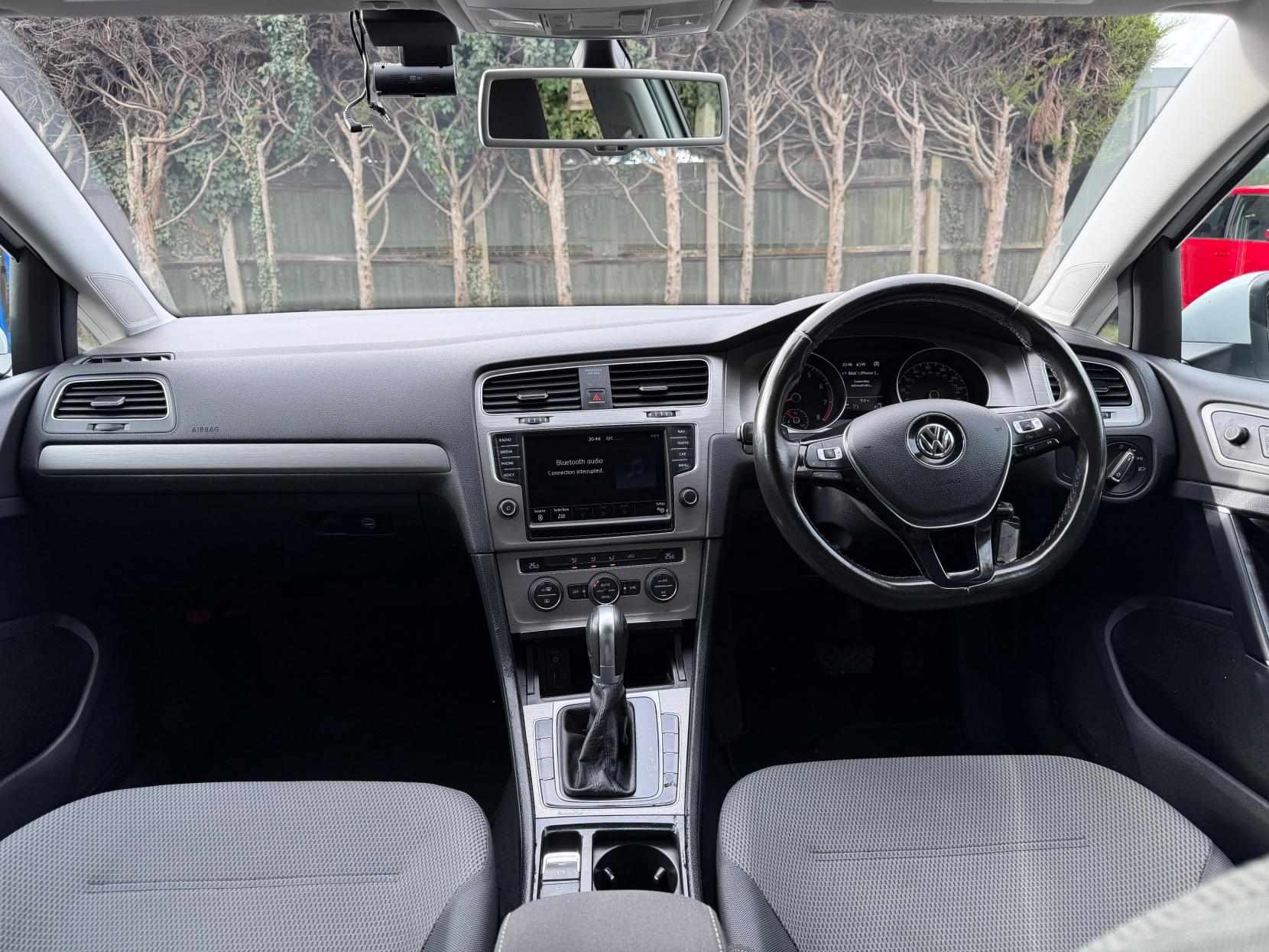 Volkswagen Golf 1.2 TSI BlueMotion Tech S Hatchback 5dr Petrol DSG Euro 5 (s/s) (105 ps)