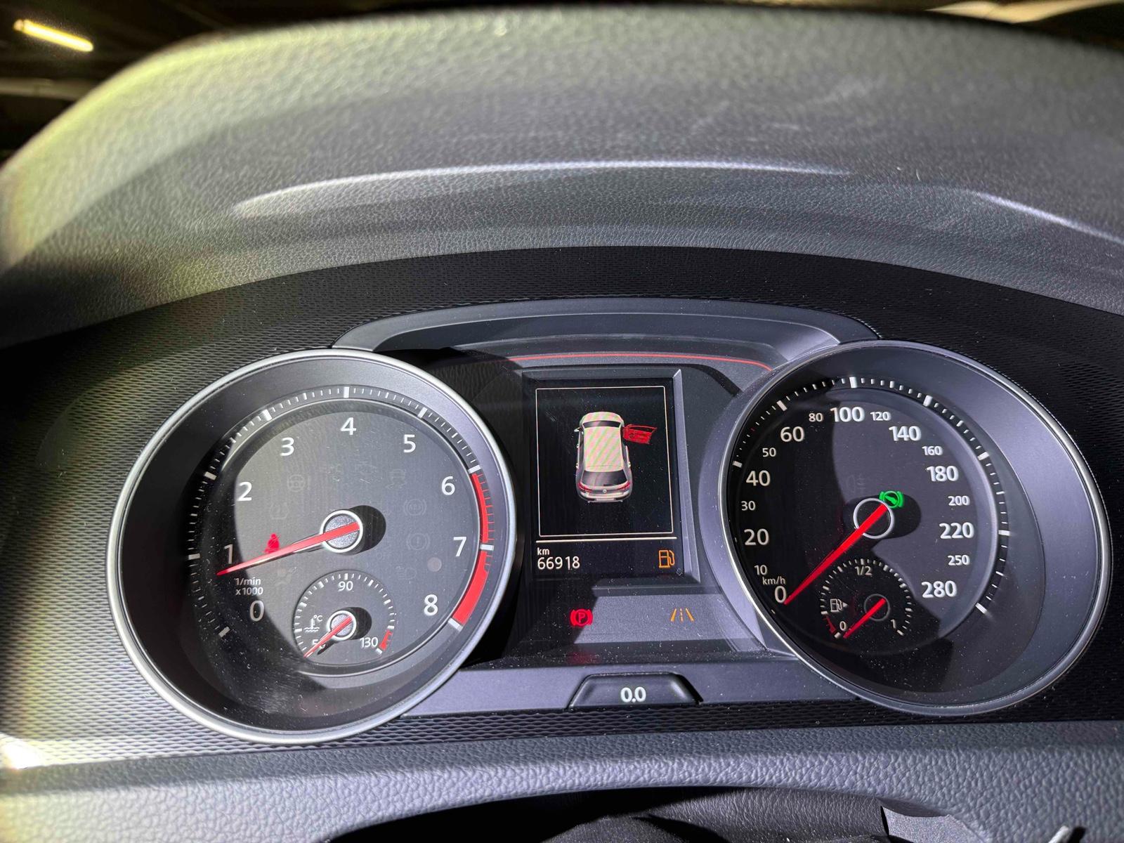 Volkswagen Golf 2.0 TSI BlueMotion Tech GTI Hatchback 5dr Petrol DSG Euro 6 (s/s) (220 ps)