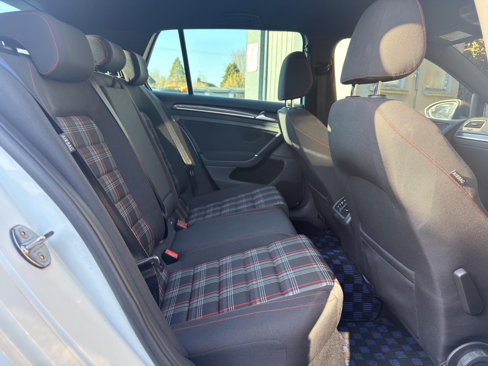 Volkswagen Golf 2.0 TSI BlueMotion Tech GTI Hatchback 5dr Petrol DSG Euro 6 (s/s) (230 ps)