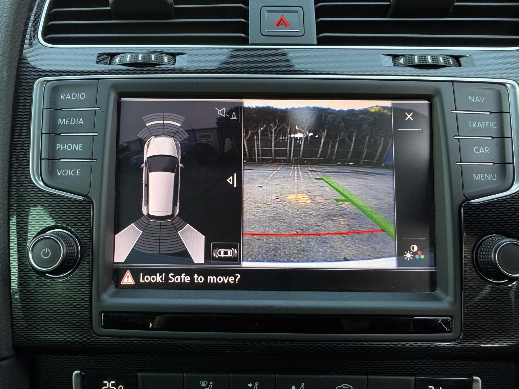 Volkswagen Golf 2.0 TSI BlueMotion Tech GTI Hatchback 5dr Petrol DSG Euro 6 (s/s) (230 ps)