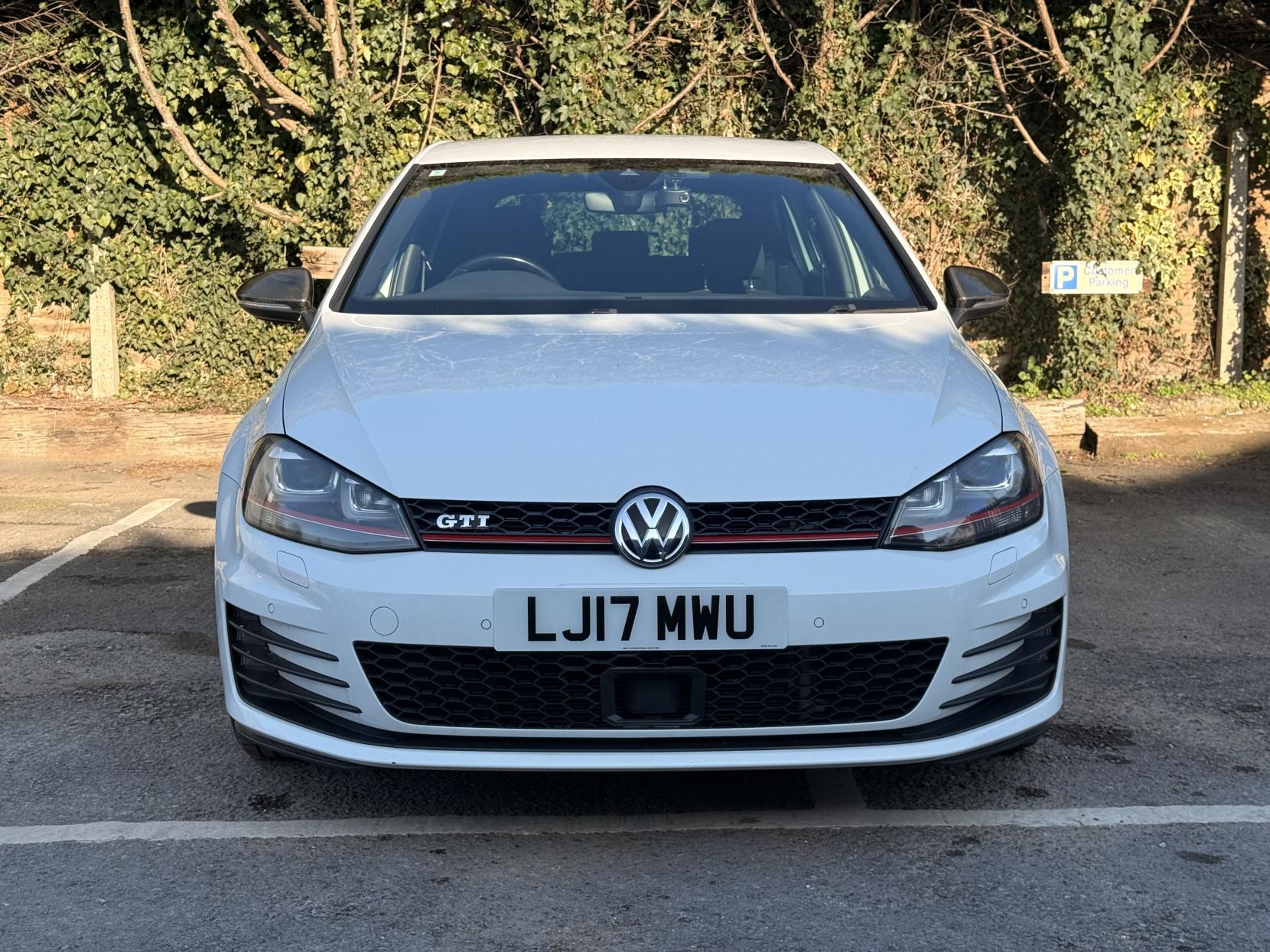 Volkswagen Golf 2.0 TSI BlueMotion Tech GTI Hatchback 5dr Petrol DSG Euro 6 (s/s) (230 ps)