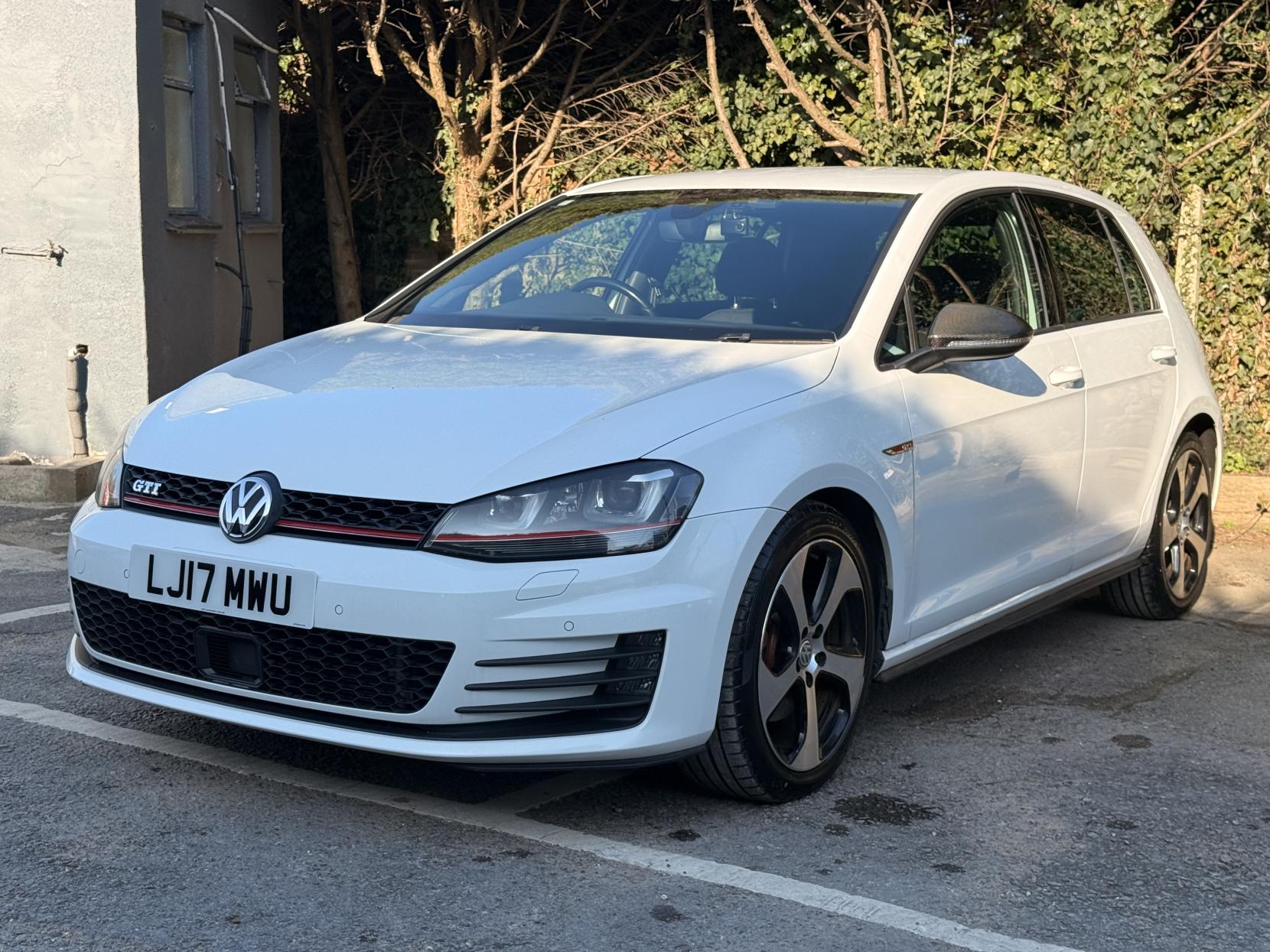 Volkswagen Golf 2.0 TSI BlueMotion Tech GTI Hatchback 5dr Petrol DSG Euro 6 (s/s) (230 ps)