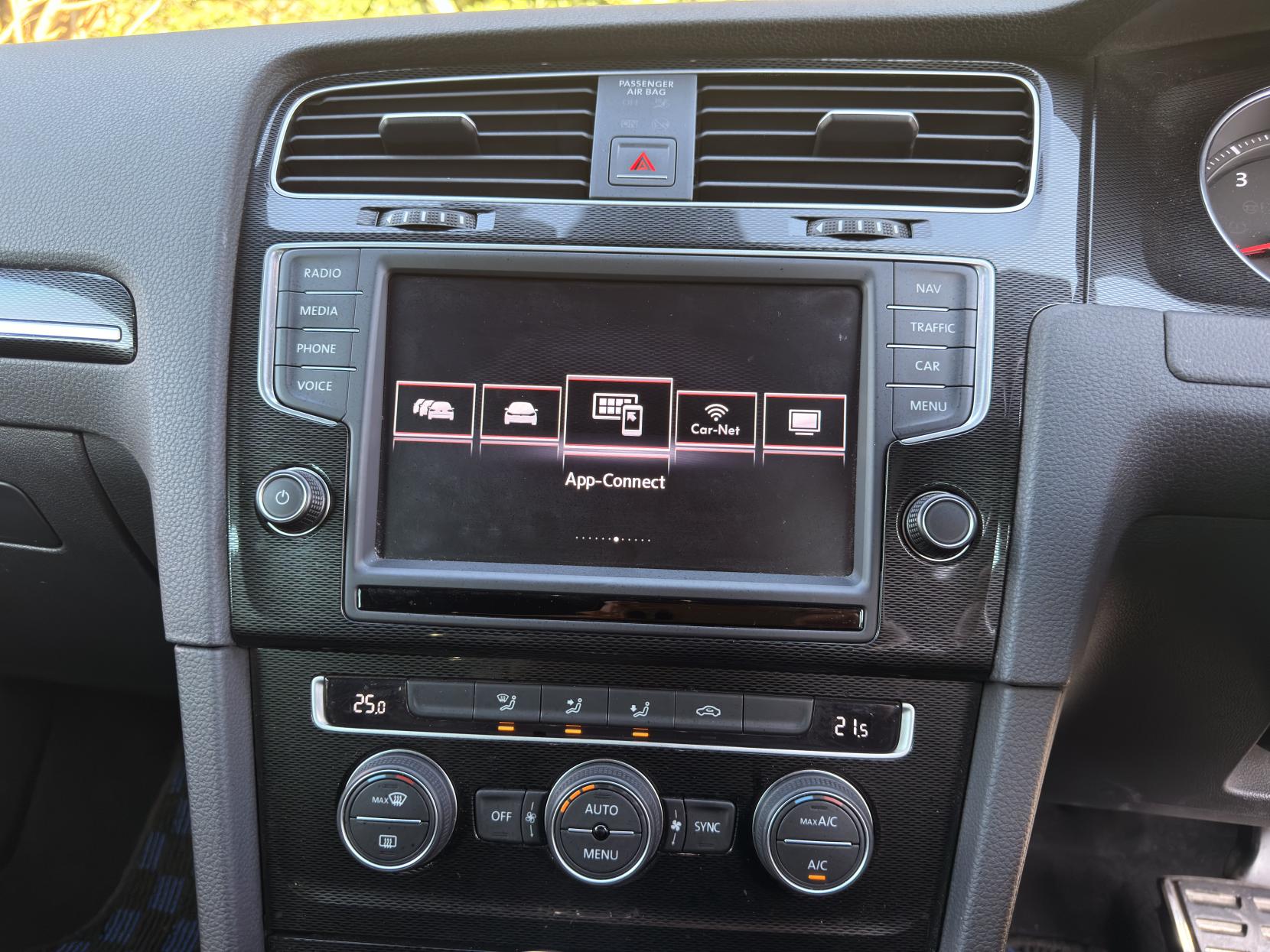 Volkswagen Golf 2.0 TSI BlueMotion Tech GTI Hatchback 5dr Petrol DSG Euro 6 (s/s) (230 ps)