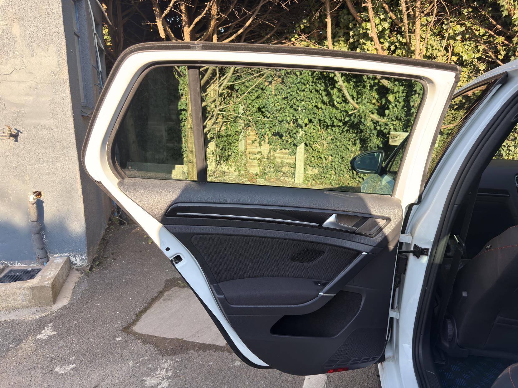 Volkswagen Golf 2.0 TSI BlueMotion Tech GTI Hatchback 5dr Petrol DSG Euro 6 (s/s) (230 ps)