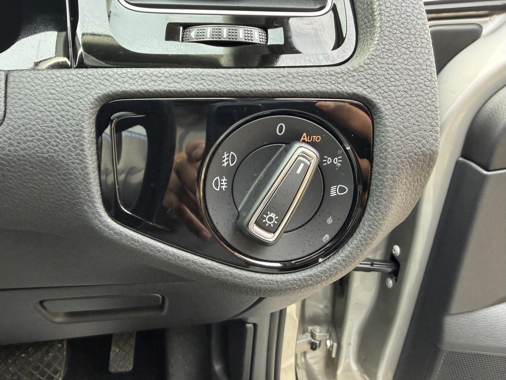 Volkswagen Golf 1.4 TSI BlueMotion Tech Match Hatchback 5dr Petrol DSG Euro 6 (s/s) (125 ps)