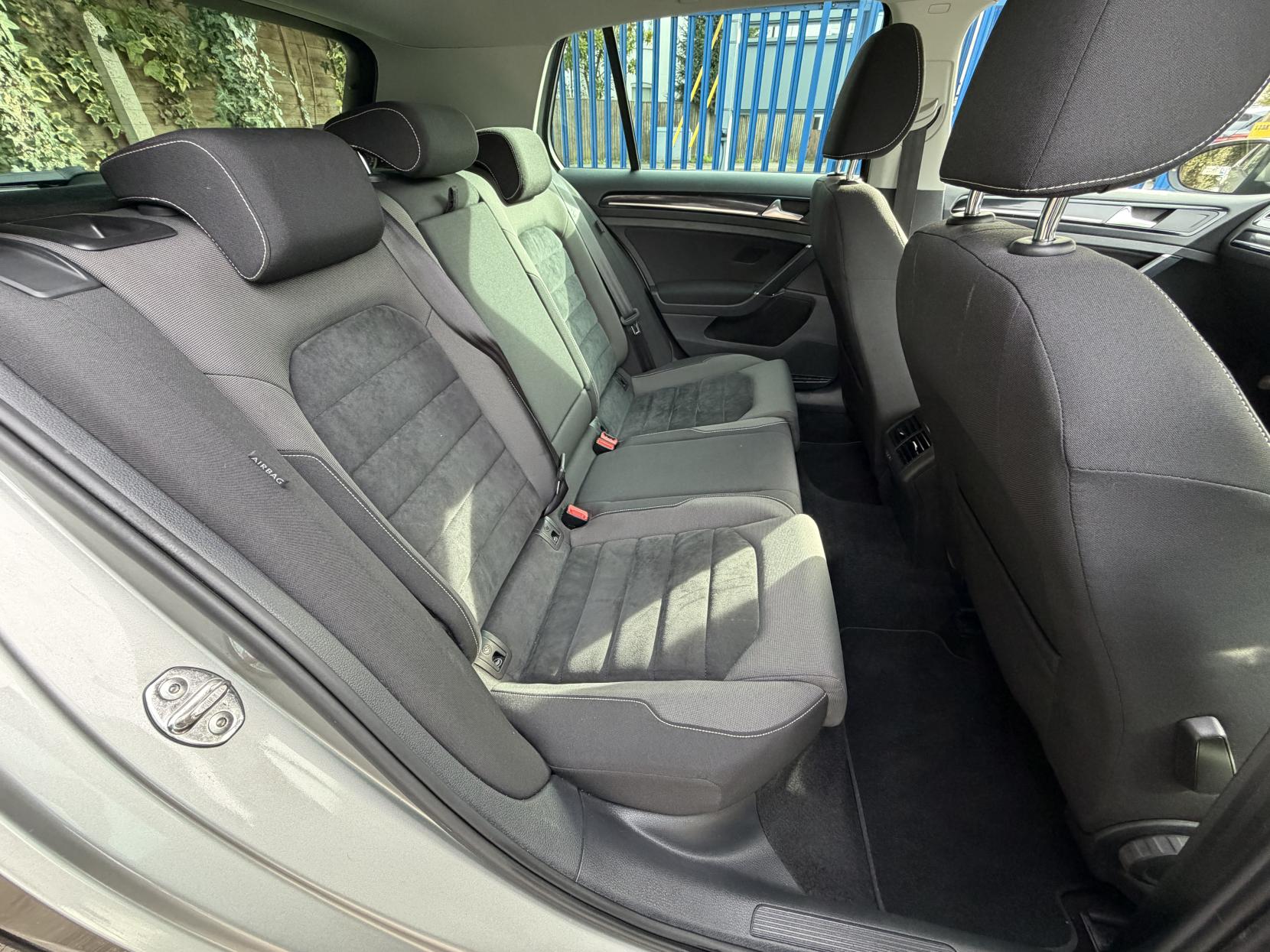 Volkswagen Golf 1.4 TSI BlueMotion Tech Match Hatchback 5dr Petrol DSG Euro 6 (s/s) (125 ps)