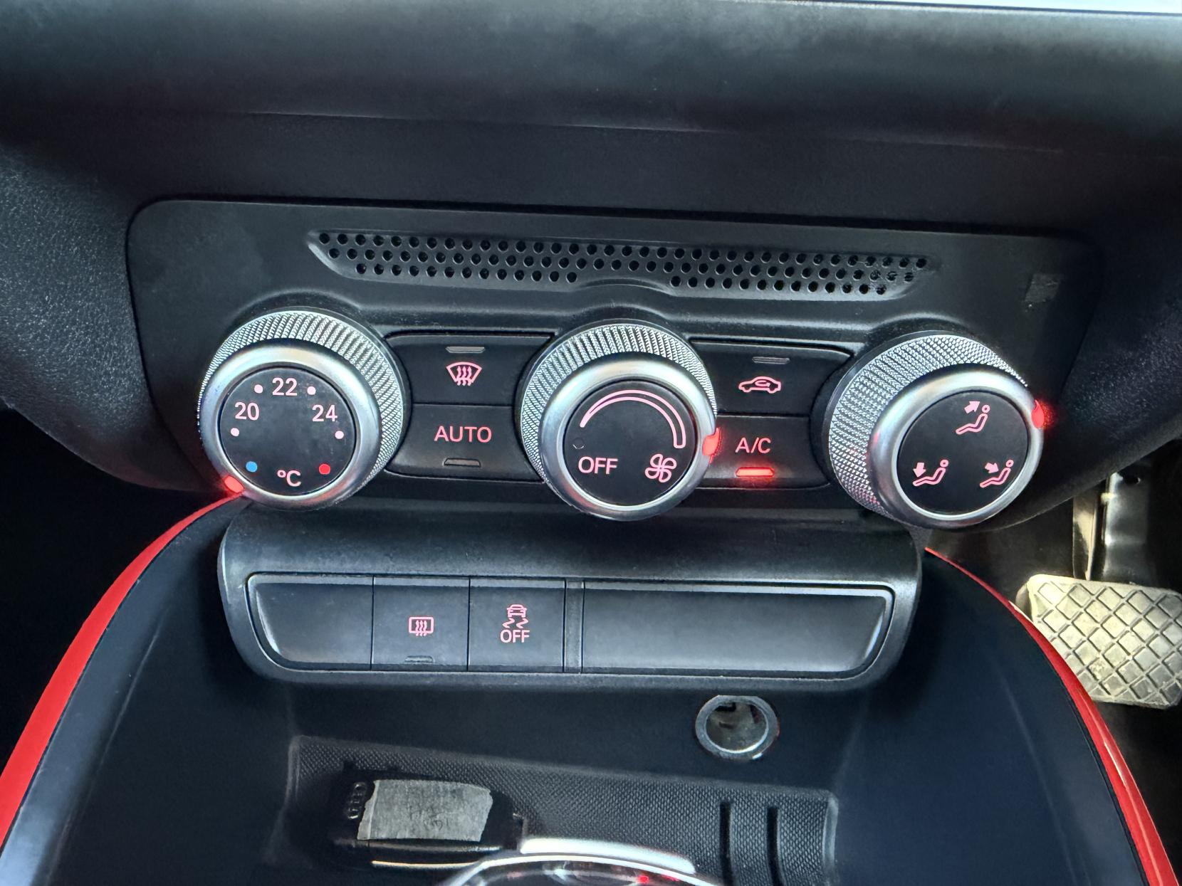 Audi A1 1.4 TFSI Sport Sportback 5dr Petrol S Tronic Euro 5 (s/s) (122 ps)