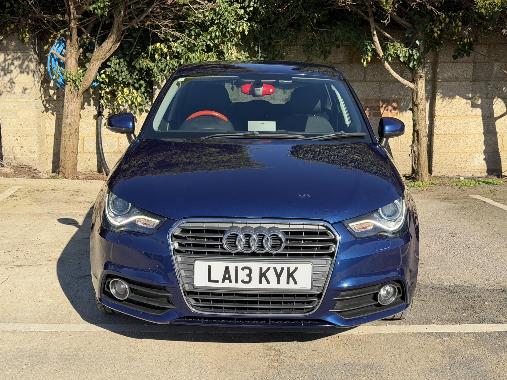 Audi A1 1.4 TFSI Sport Sportback 5dr Petrol S Tronic Euro 5 (s/s) (122 ps)