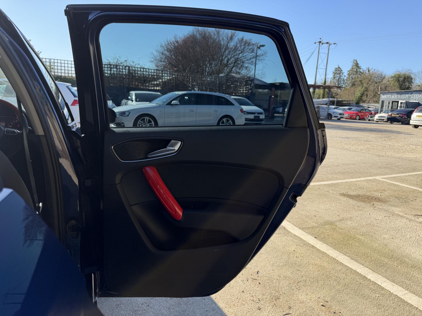 Audi A1 1.4 TFSI Sport Sportback 5dr Petrol S Tronic Euro 5 (s/s) (122 ps)