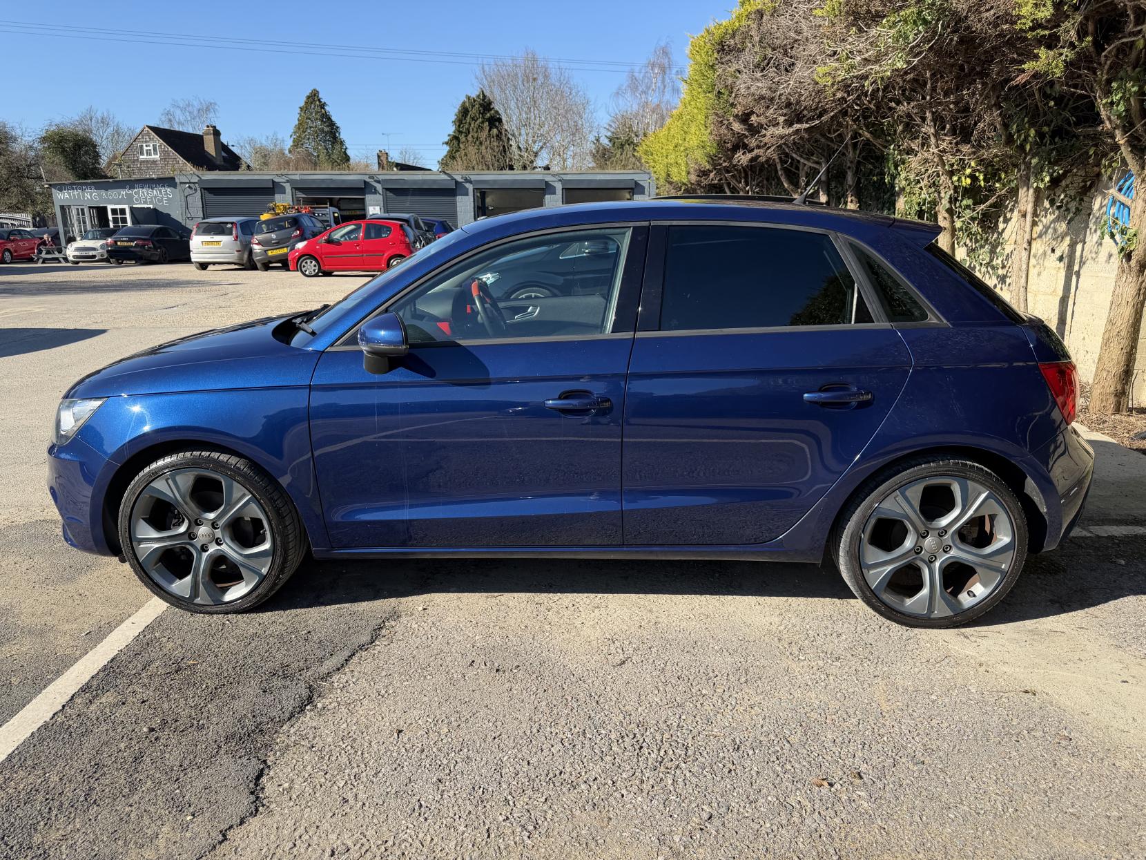 Audi A1 1.4 TFSI Sport Sportback 5dr Petrol S Tronic Euro 5 (s/s) (122 ps)