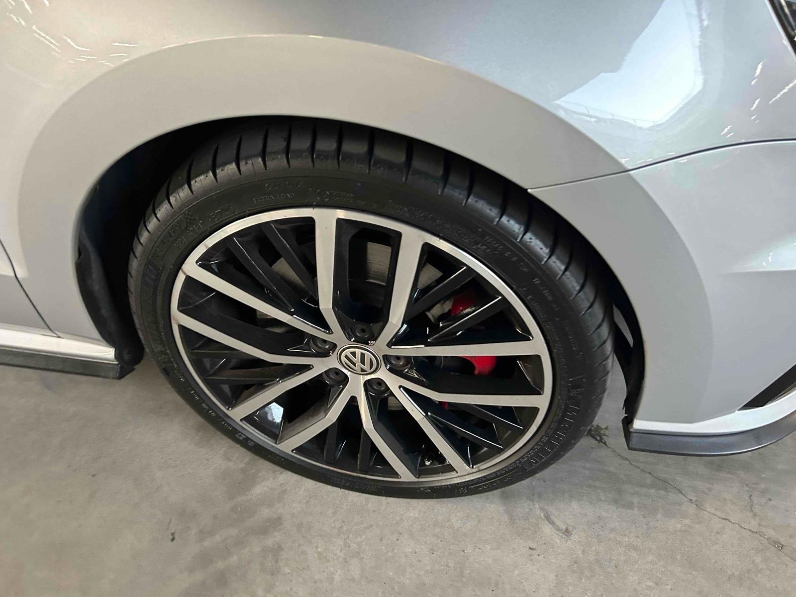 Volkswagen Polo 1.8 TSI GTI Hatchback 5dr Petrol DSG Euro 6 (s/s) (192 ps)