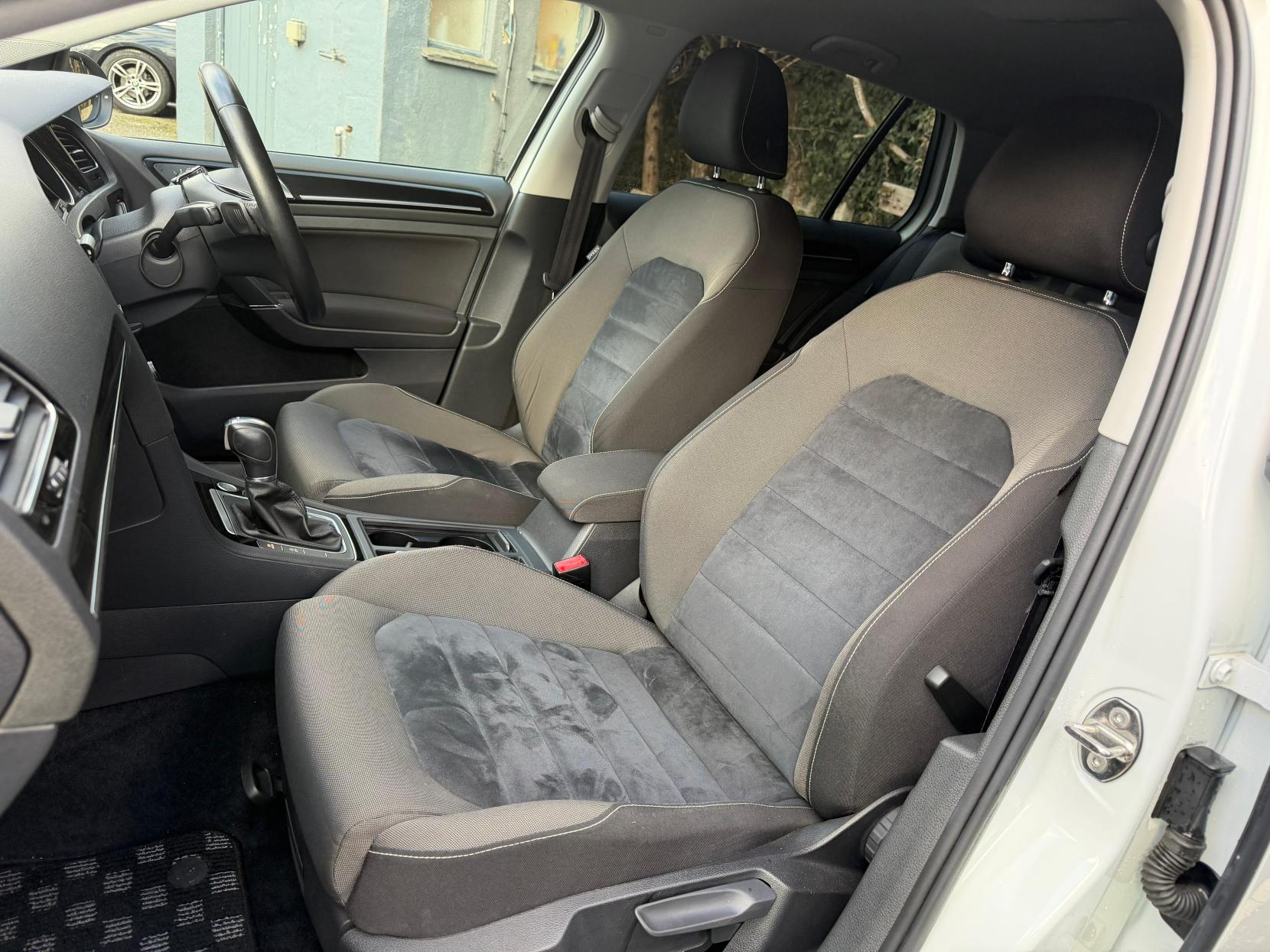 Volkswagen Golf 1.4 TSI BlueMotion Tech Match Hatchback 5dr Petrol DSG Euro 6 (s/s) (125 ps)