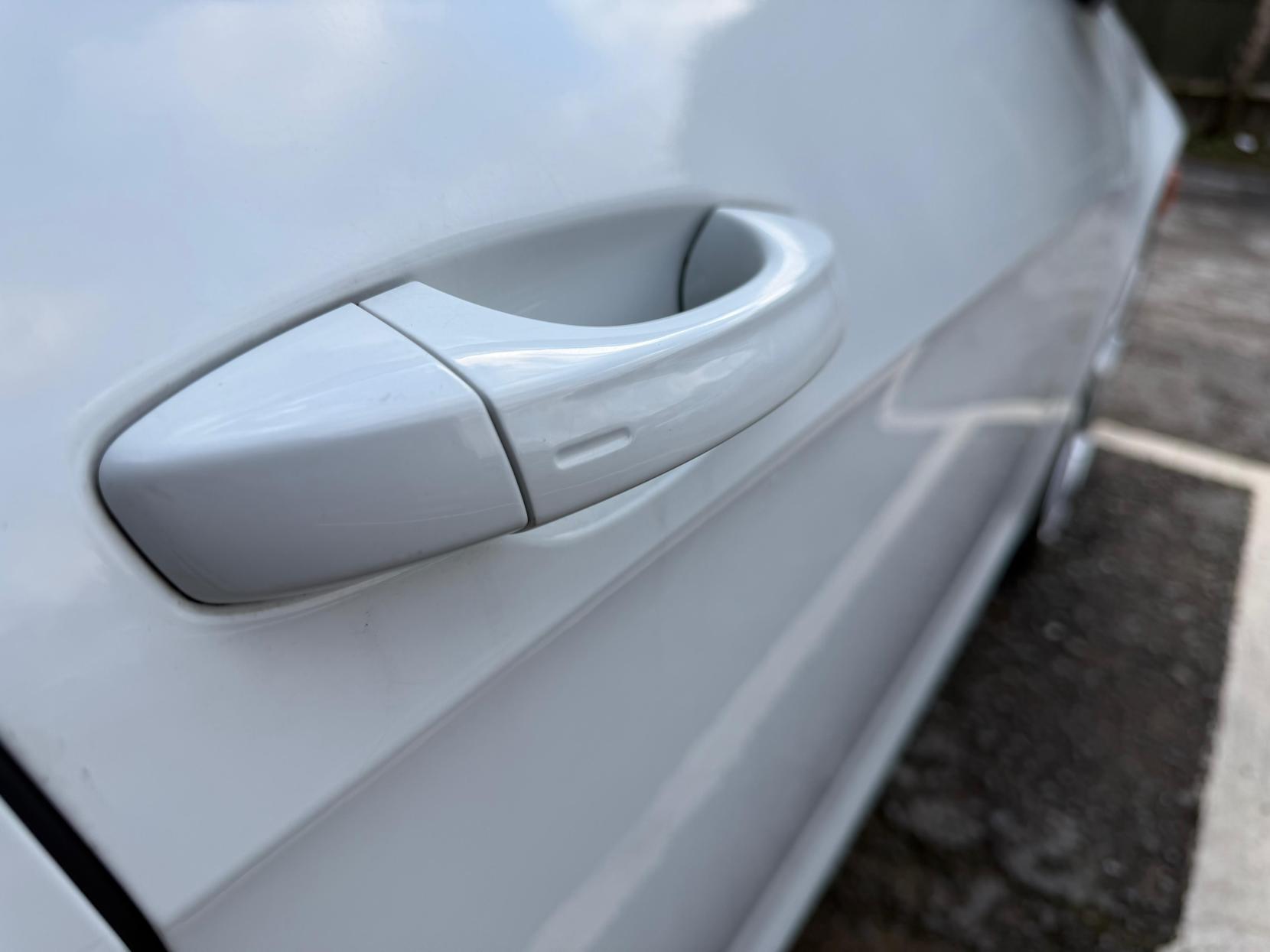 Volkswagen Golf 1.4 TSI BlueMotion Tech Match Hatchback 5dr Petrol DSG Euro 6 (s/s) (125 ps)