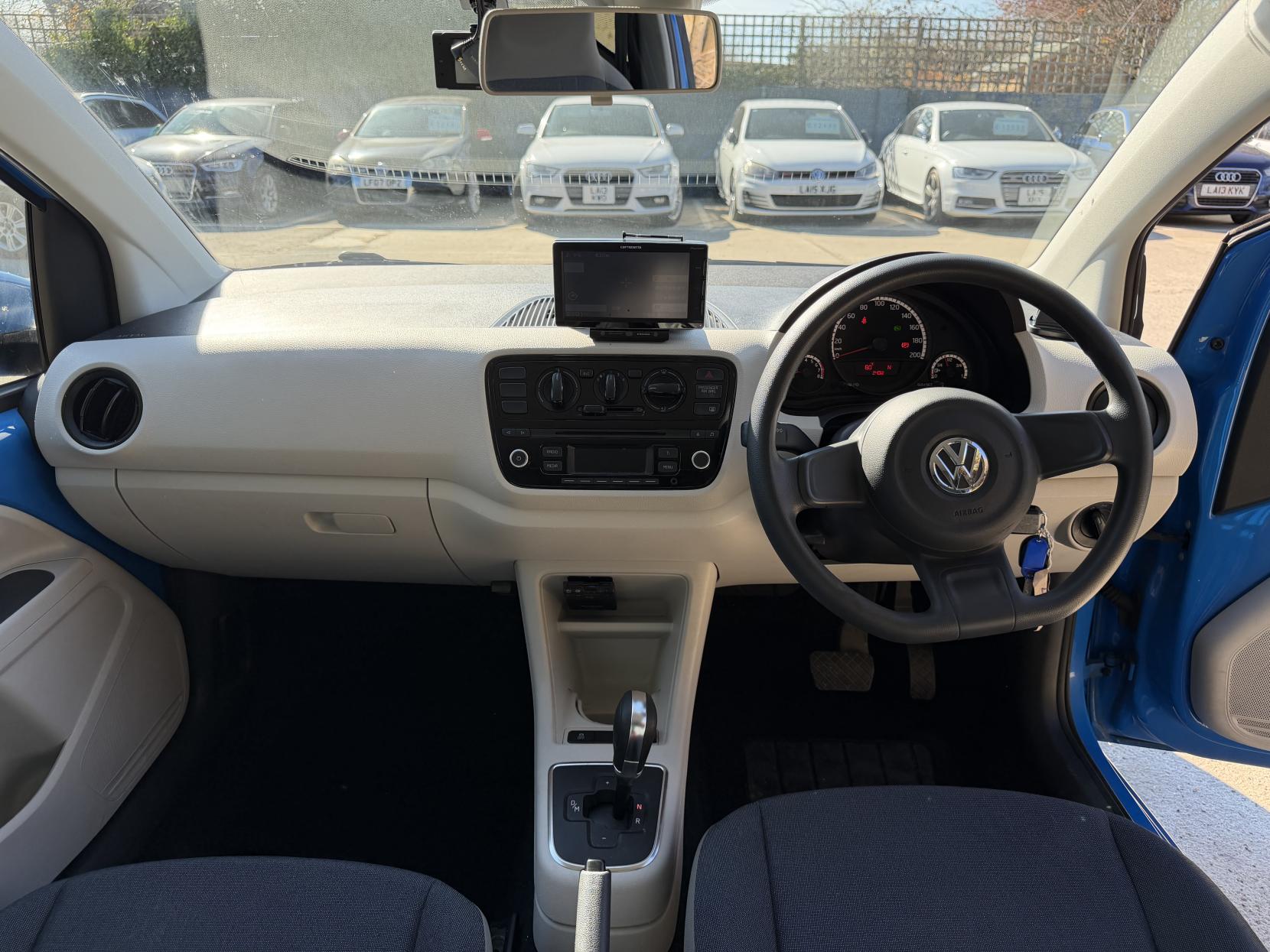 Volkswagen up! 1.0 Move up! Hatchback 3dr Petrol ASG Euro 6 (60 ps)