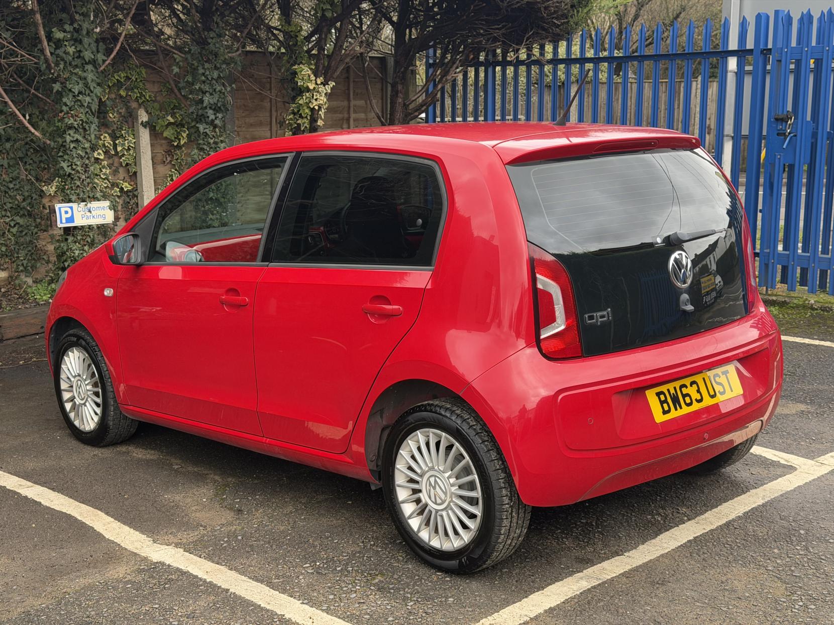 Volkswagen up! 1.0 High up! Hatchback 5dr Petrol ASG Euro 6 (75 ps)