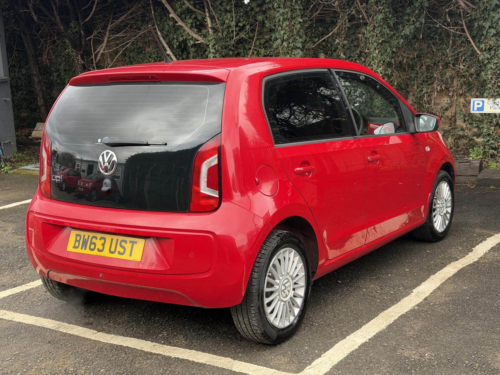 Volkswagen up! 1.0 High up! Hatchback 5dr Petrol ASG Euro 6 (75 ps)