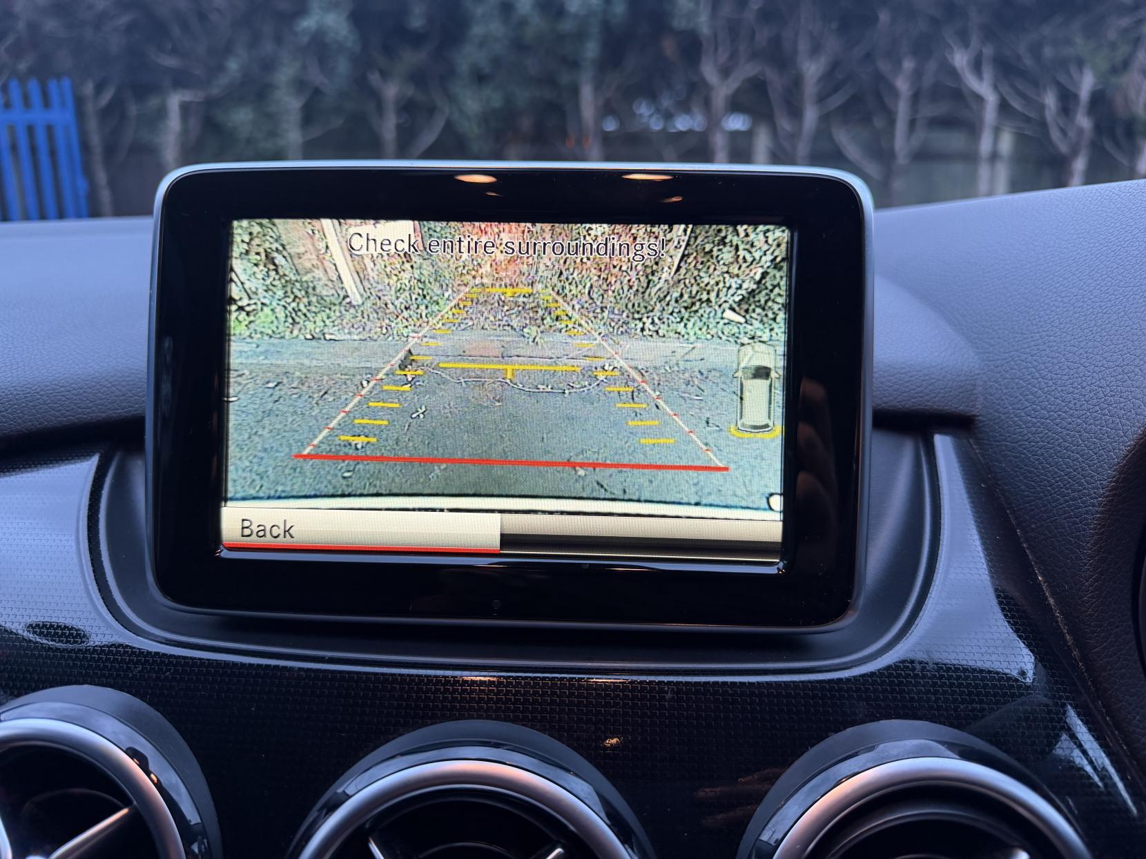 Mercedes-Benz B Class 1.6 B180 BlueEfficiency Sport MPV 5dr Petrol 7G-DCT Euro 5 (s/s) (122 ps)