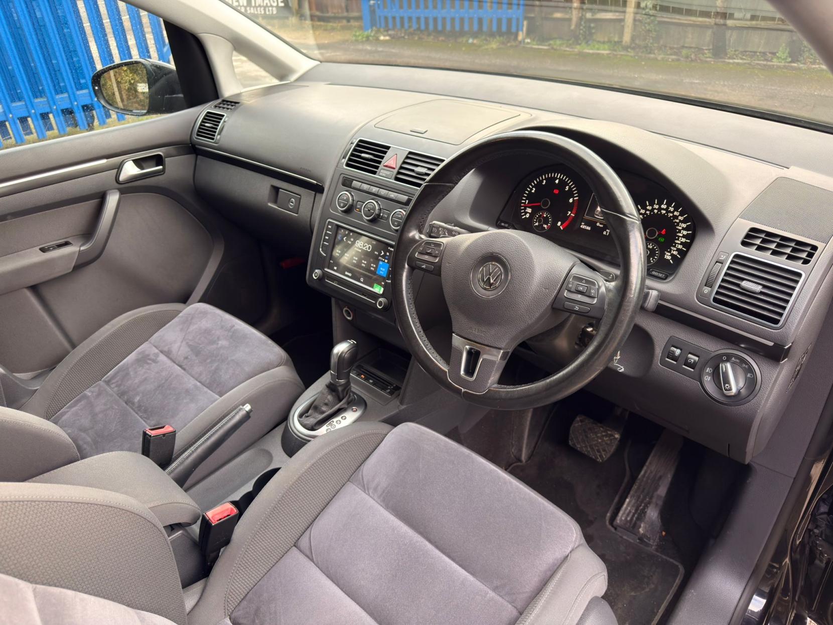 Volkswagen Touran 1.4 TSI SE MPV 5dr Petrol DSG Euro 5 (140 ps)