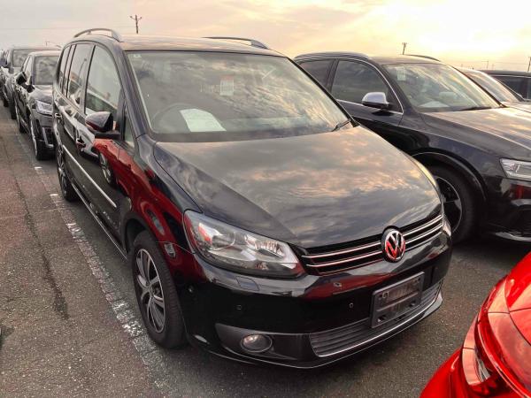 Volkswagen Touran 1.4 TSI SE MPV 5dr Petrol DSG Euro 5 (140 ps)