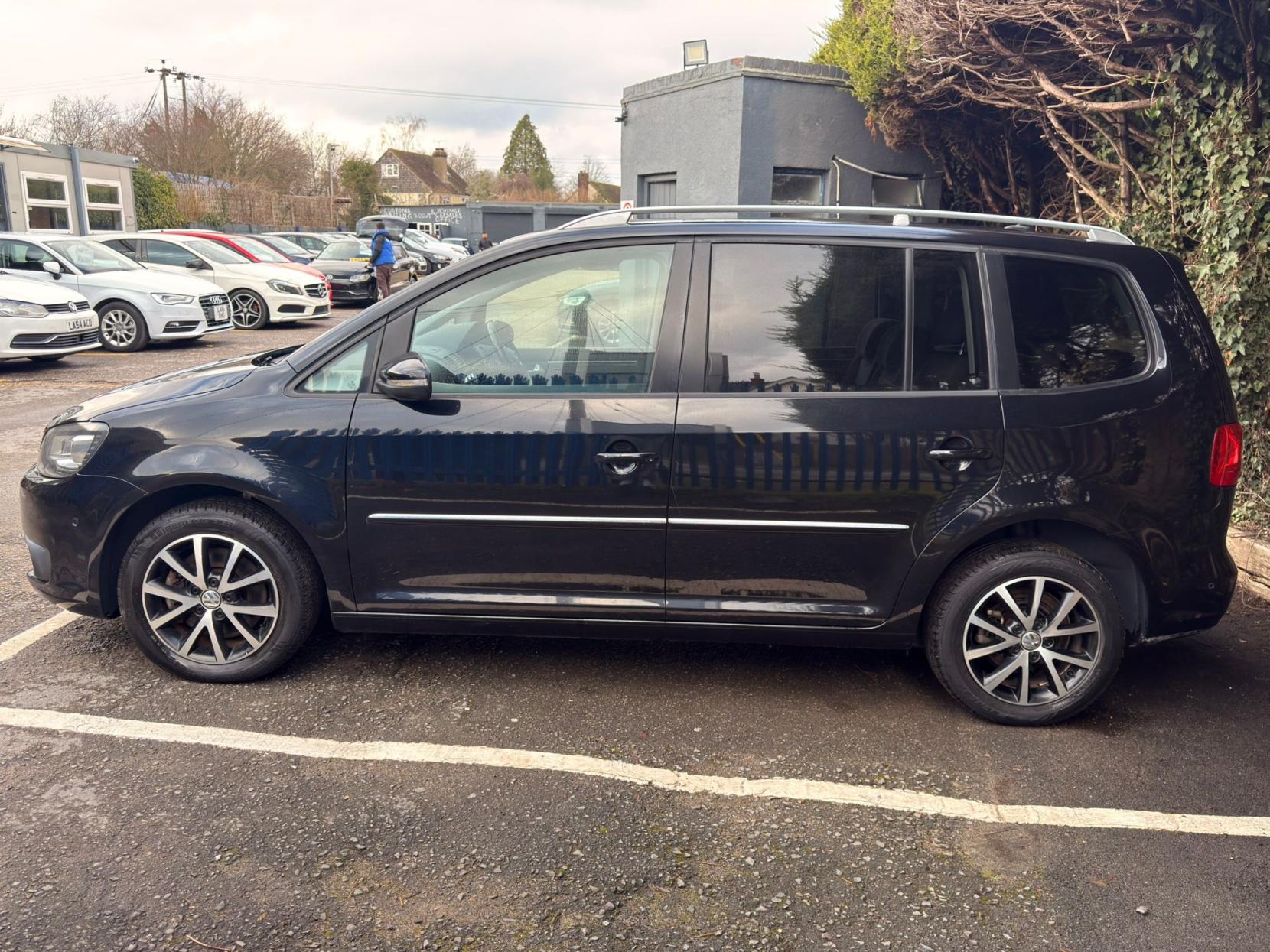 Volkswagen Touran 1.4 TSI SE MPV 5dr Petrol DSG Euro 5 (140 ps)