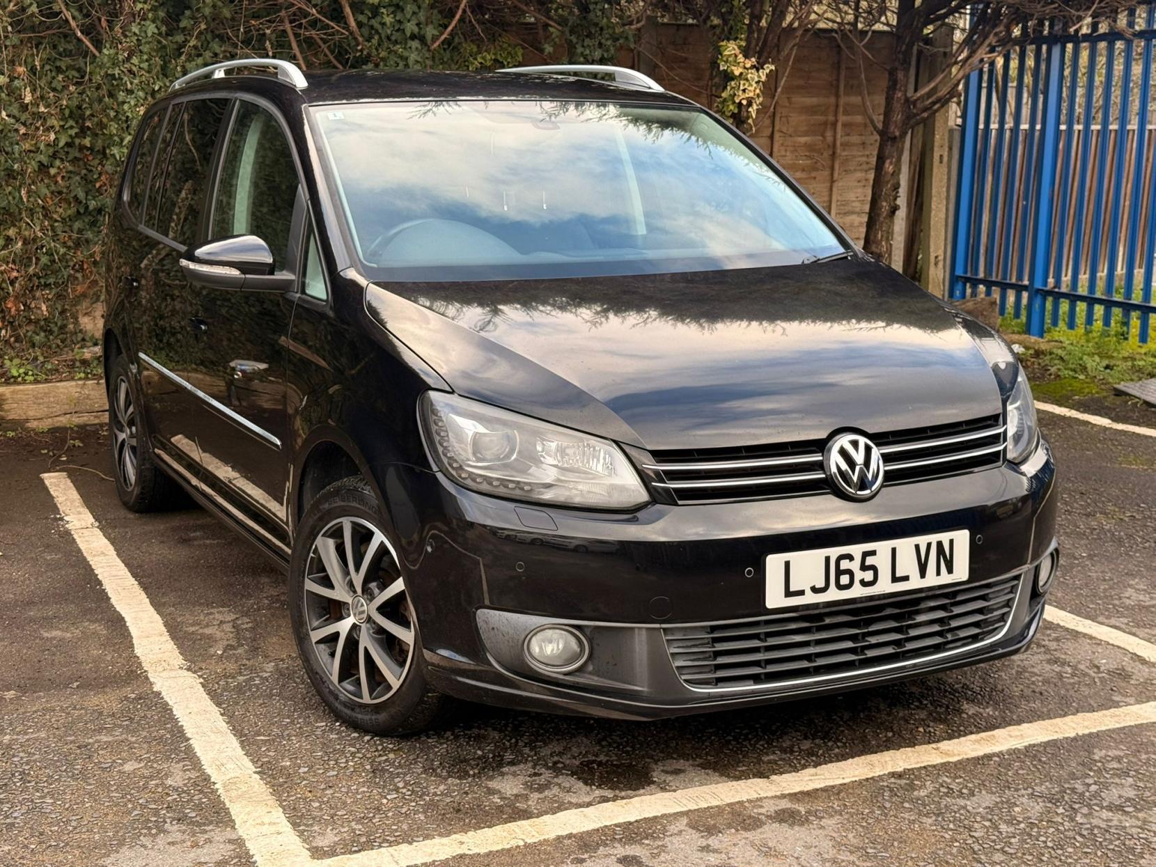 Volkswagen Touran 1.4 TSI SE MPV 5dr Petrol DSG Euro 5 (140 ps)