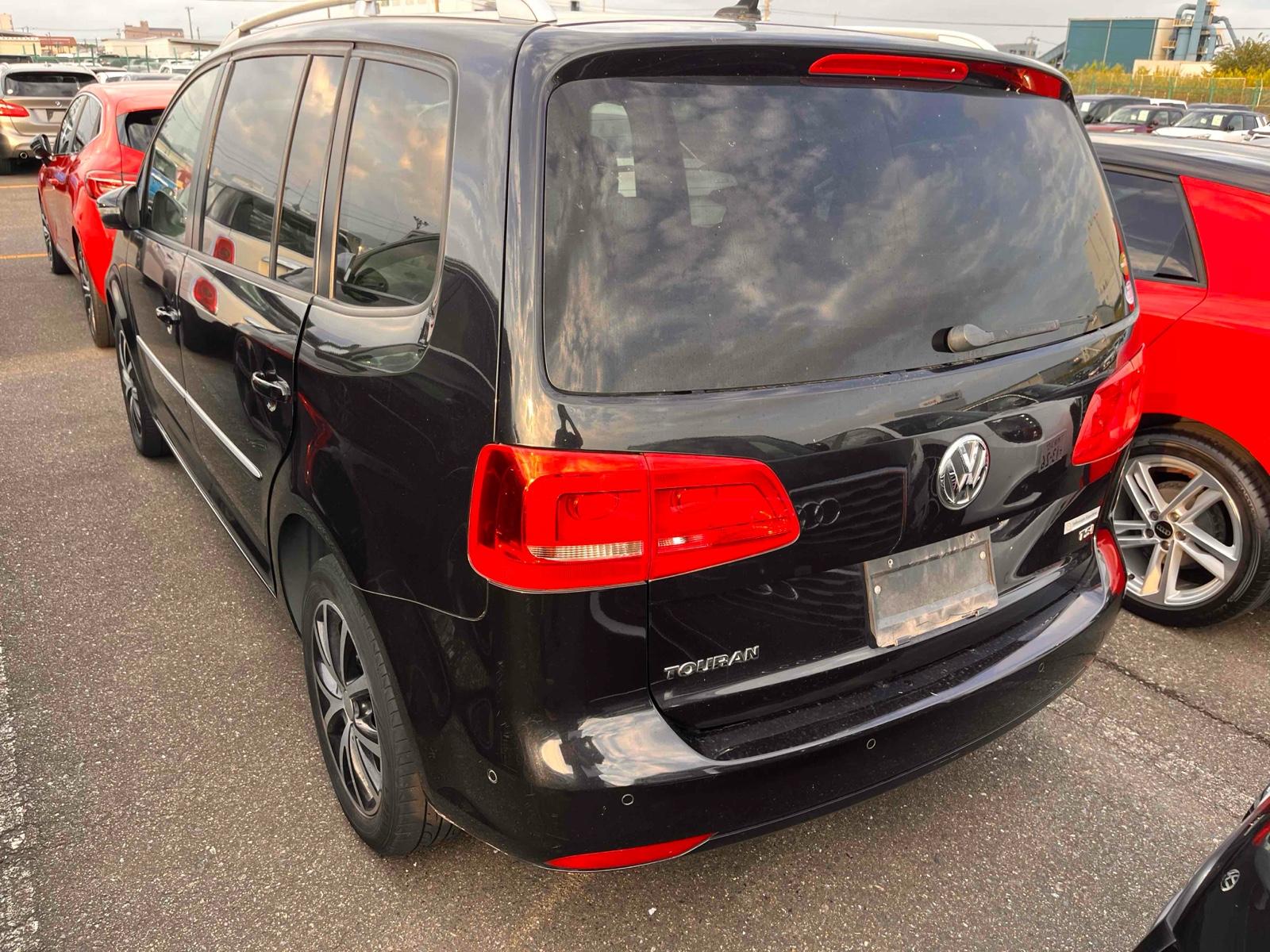 Volkswagen Touran 1.4 TSI SE MPV 5dr Petrol DSG Euro 5 (140 ps)