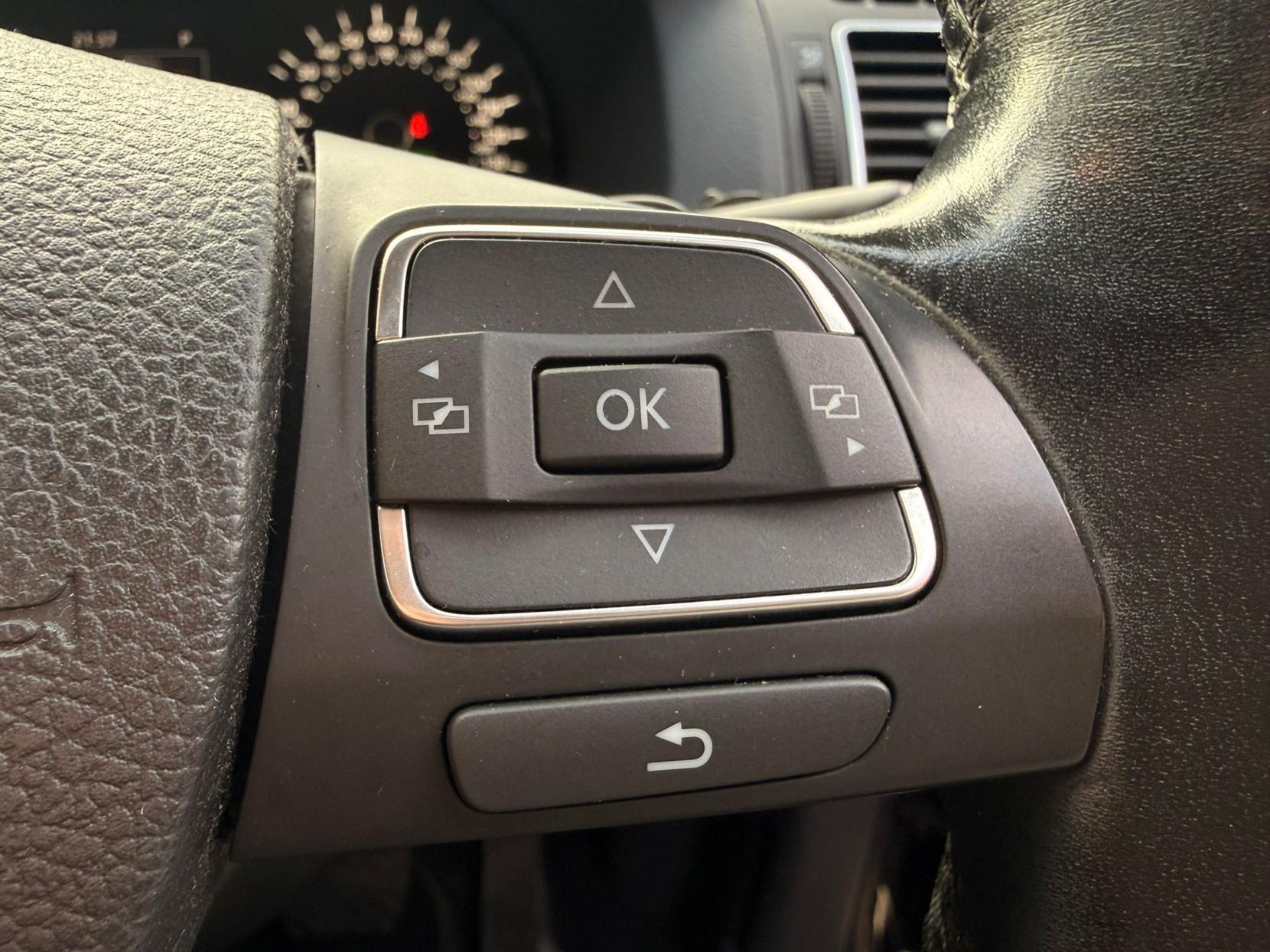 Volkswagen Touran 1.4 TSI SE MPV 5dr Petrol DSG Euro 5 (140 ps)