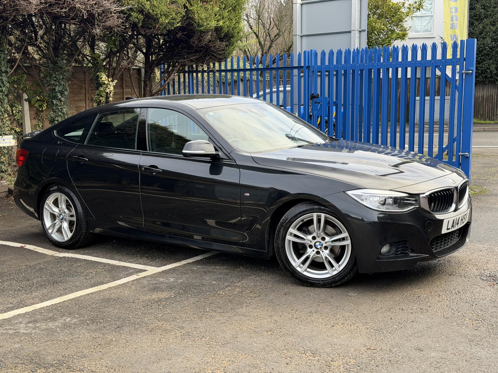 BMW 3 Series Gran Turismo 2.0 320i Sport GT 5dr Petrol Auto xDrive Euro 6 (s/s) (184 ps)