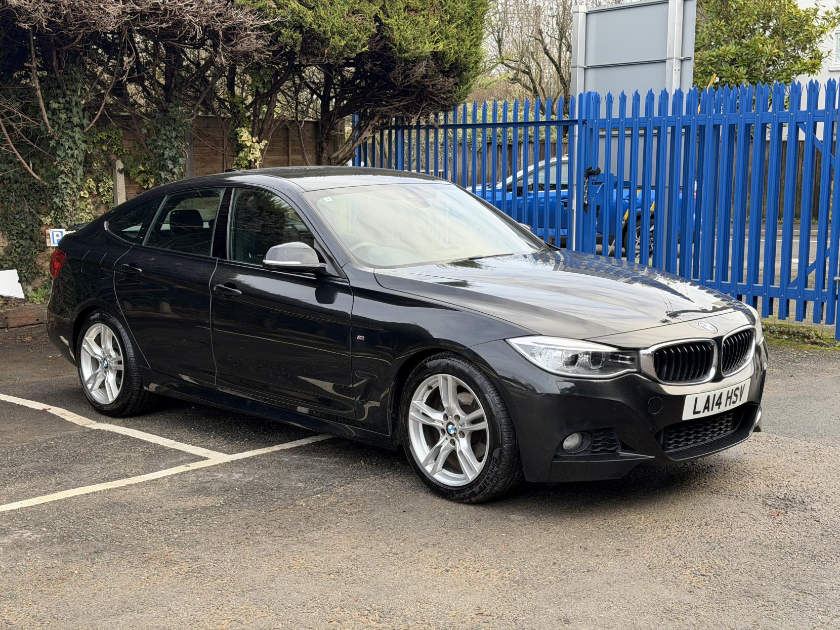 BMW 3 Series Gran Turismo 2.0 320i Sport GT 5dr Petrol Auto xDrive Euro 6 (s/s) (184 ps)