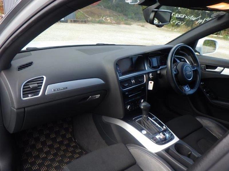 Audi A4 Avant 2.0 TFSI S line Estate 5dr Petrol S Tronic quattro Euro 6 (s/s) (225 ps)