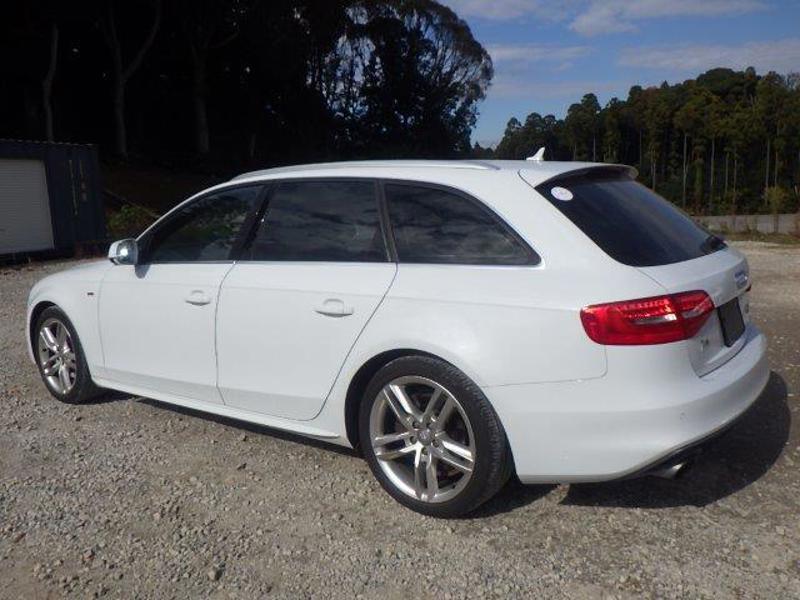 Audi A4 Avant 2.0 TFSI S line Estate 5dr Petrol S Tronic quattro Euro 6 (s/s) (225 ps)