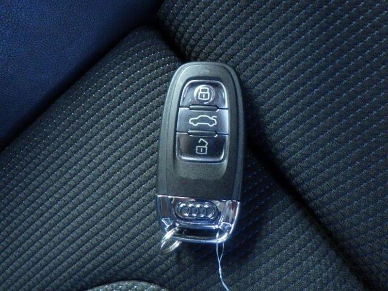 Audi A4 Avant 2.0 TFSI S line Estate 5dr Petrol S Tronic quattro Euro 6 (s/s) (225 ps)