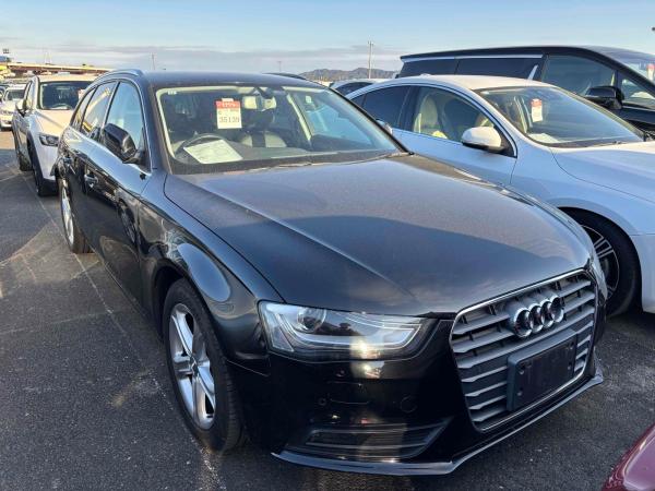 Audi A4 Avant 2.0 TFSI SE Estate 5dr Petrol Multitronic Euro 5 (s/s) (211 ps)