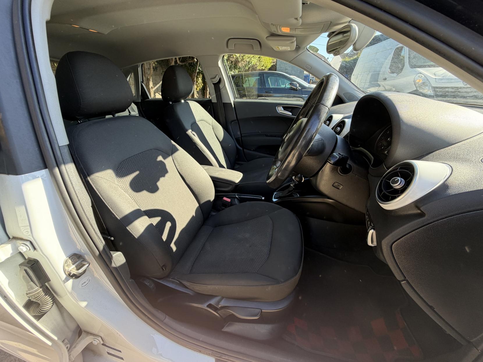 Audi A1 1.4 TFSI Sport Sportback 5dr Petrol S Tronic Euro 5 (s/s) (122 ps)