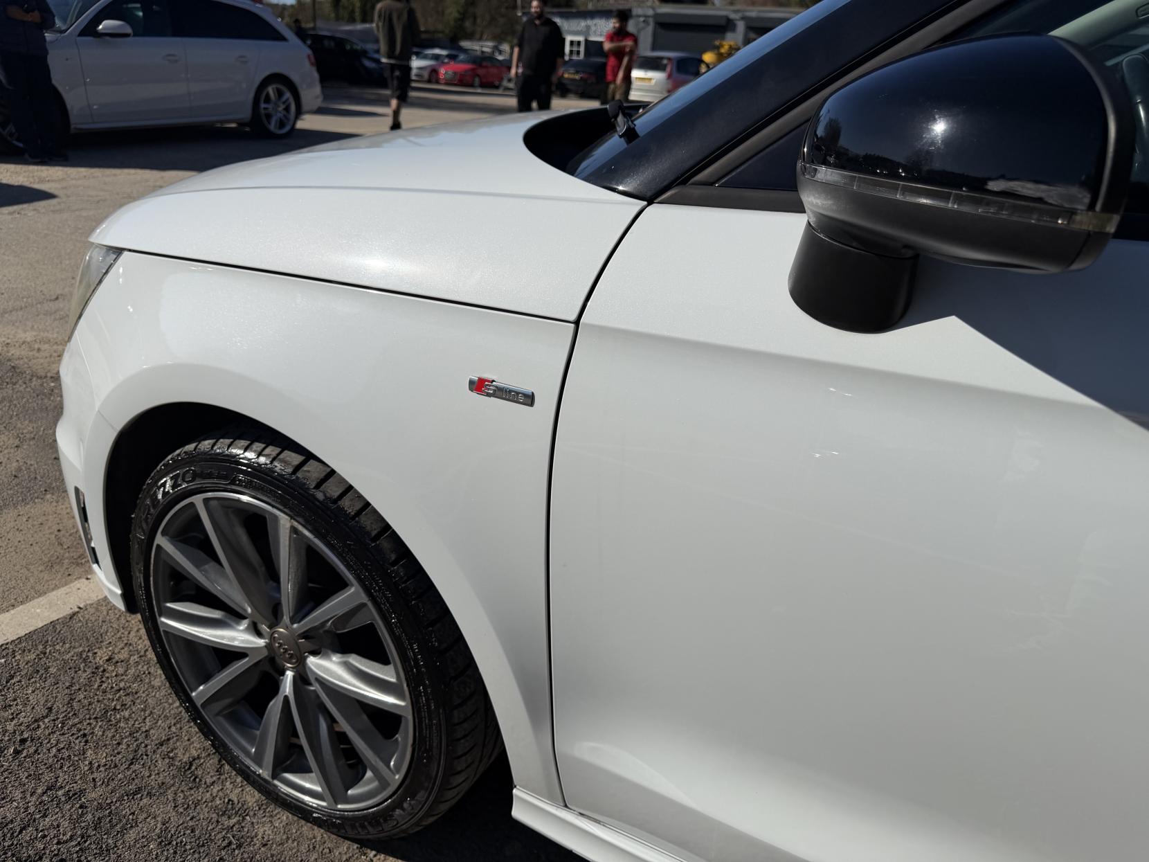 Audi A1 1.4 TFSI Sport Sportback 5dr Petrol S Tronic Euro 5 (s/s) (122 ps)