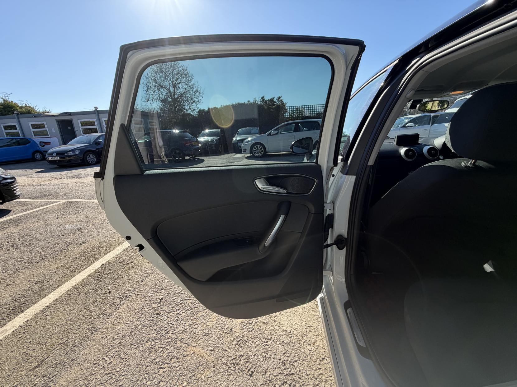 Audi A1 1.4 TFSI Sport Sportback 5dr Petrol S Tronic Euro 5 (s/s) (122 ps)