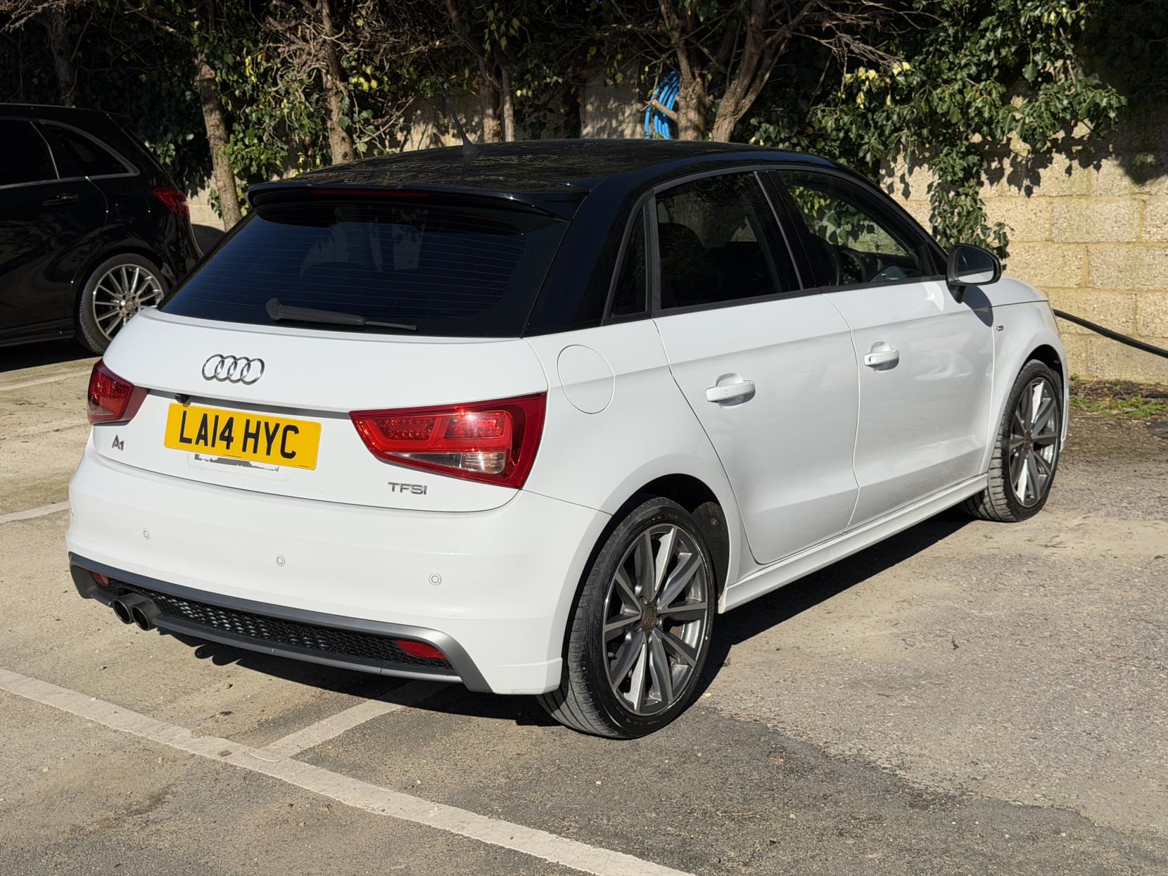 Audi A1 1.4 TFSI Sport Sportback 5dr Petrol S Tronic Euro 5 (s/s) (122 ps)