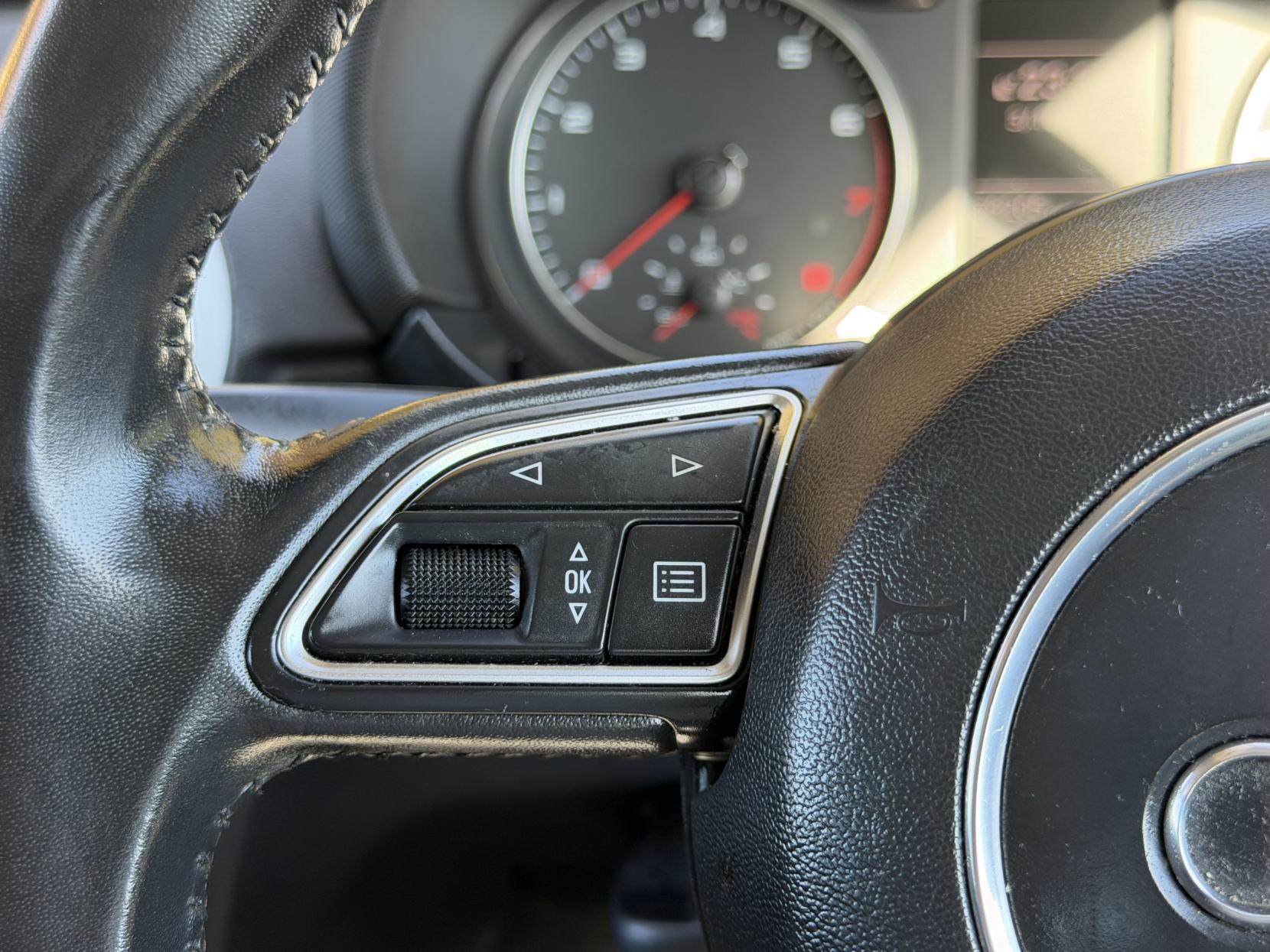 Audi A1 1.4 TFSI Sport Sportback 5dr Petrol S Tronic Euro 5 (s/s) (122 ps)