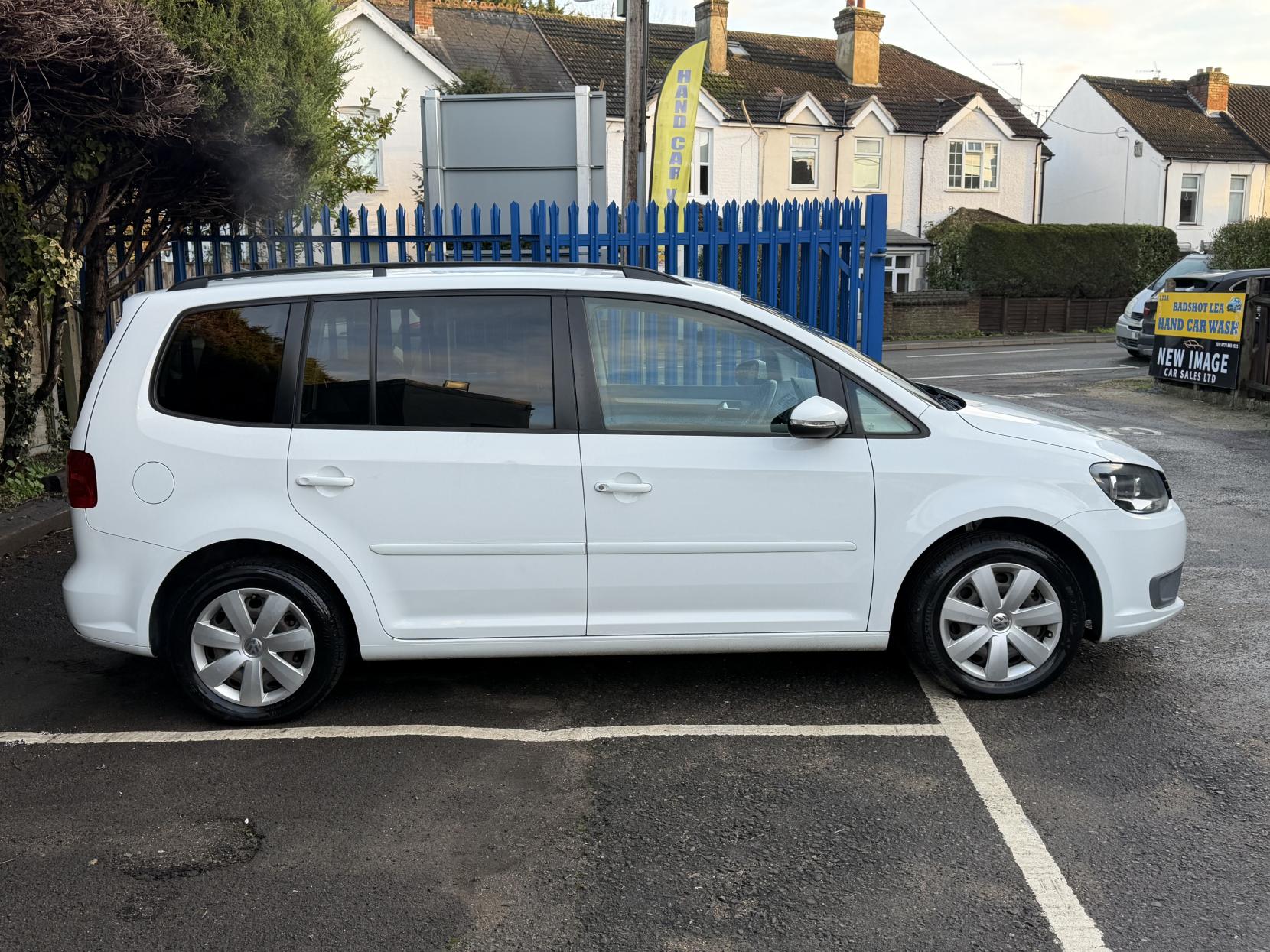 Volkswagen Touran 1.4 TSI SE MPV 5dr Petrol DSG Euro 5 (140 ps)