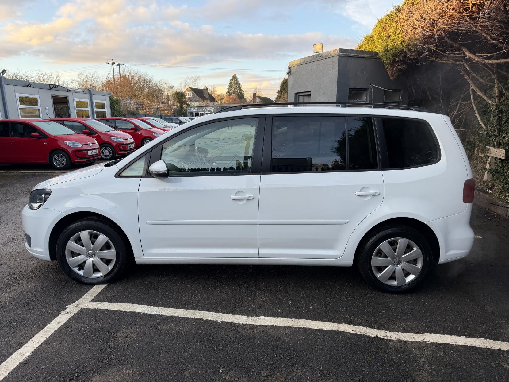 Volkswagen Touran 1.4 TSI SE MPV 5dr Petrol DSG Euro 5 (140 ps)