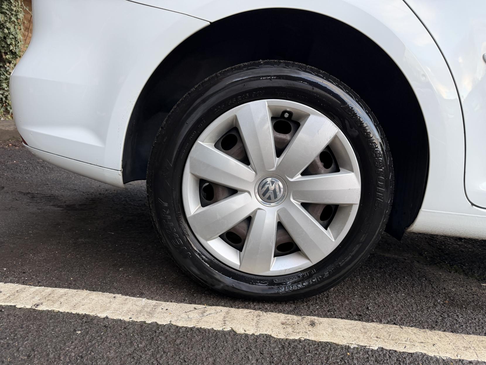 Volkswagen Touran 1.4 TSI SE MPV 5dr Petrol DSG Euro 5 (140 ps)