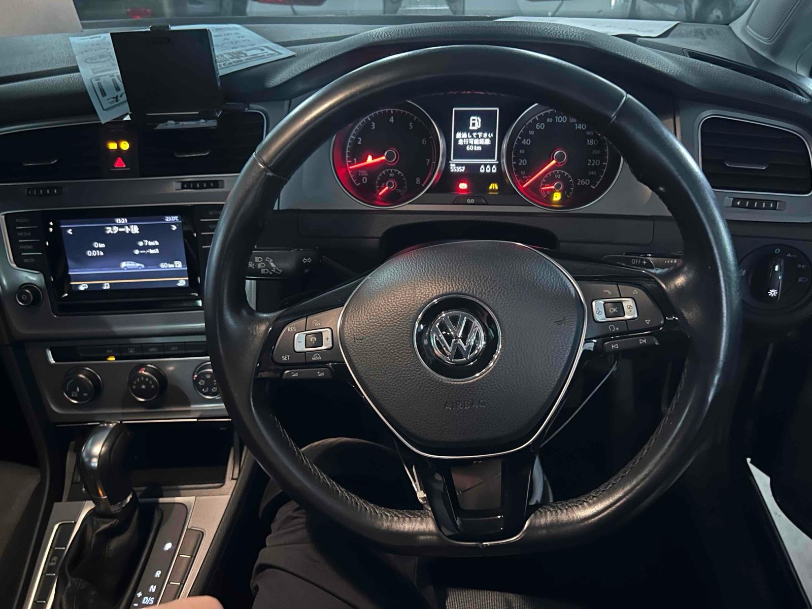 Volkswagen Golf 1.2 TSI BlueMotion Tech S Hatchback 5dr Petrol DSG Euro 5 (s/s) (105 ps)