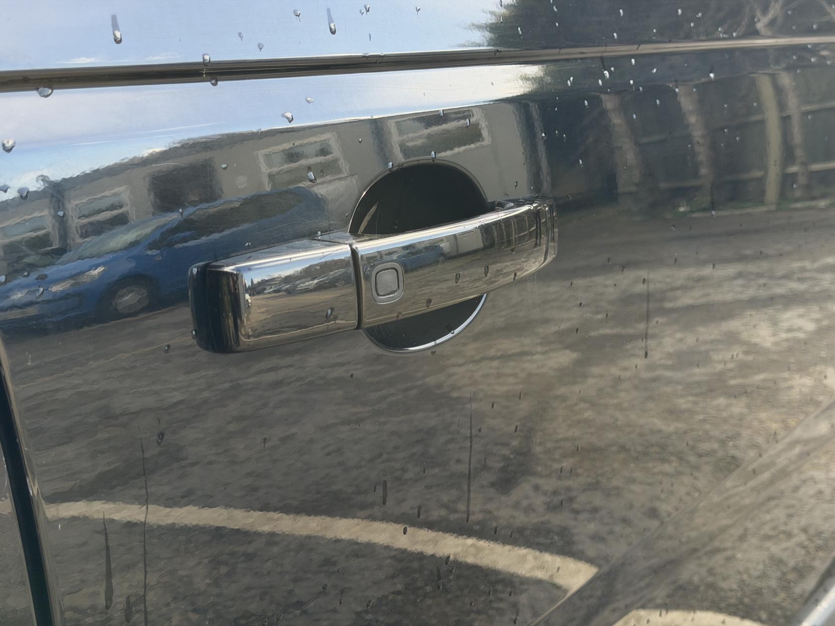 Land Rover Range Rover Sport 3.0 SD V6 HSE Black SUV 5dr Diesel Auto 4WD Euro 5 (255 bhp)