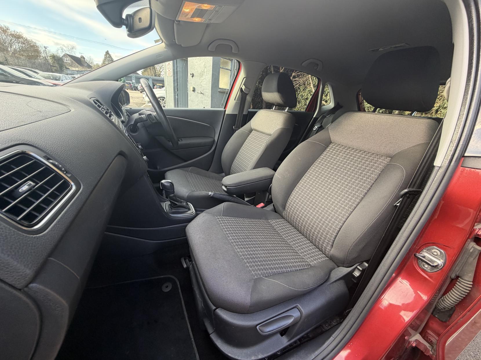 Volkswagen Polo 1.2 TSI BlueMotion Tech Match Hatchback 5dr Petrol DSG Euro 6 (s/s) (90 ps)