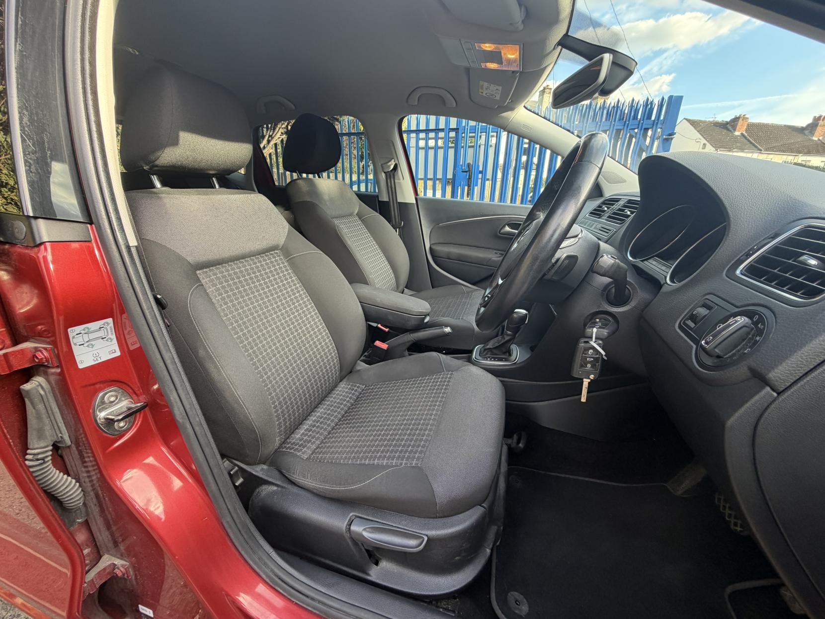 Volkswagen Polo 1.2 TSI BlueMotion Tech Match Hatchback 5dr Petrol DSG Euro 6 (s/s) (90 ps)